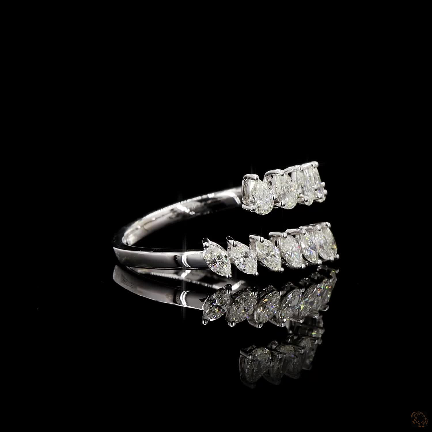 Veliora Twin Crest Ring - Image 9